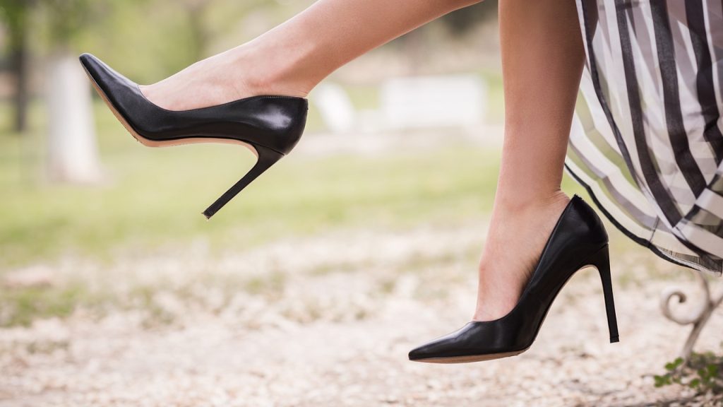 Comment choisir des talons confortables pour tenir toute la journée ?